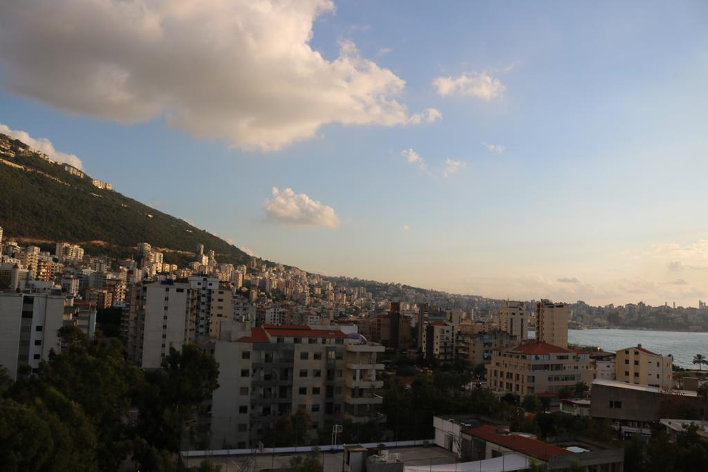 Vista Del Mar Hotel Jounieh Exterior foto